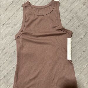 High neck tank